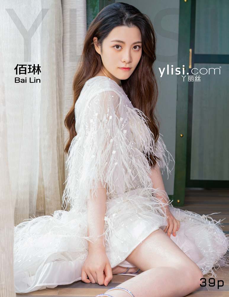 null Sandals under white feather dress 高清写真套图