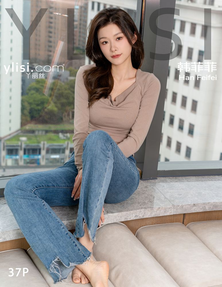 null Plump and beautiful feet 高清写真套图