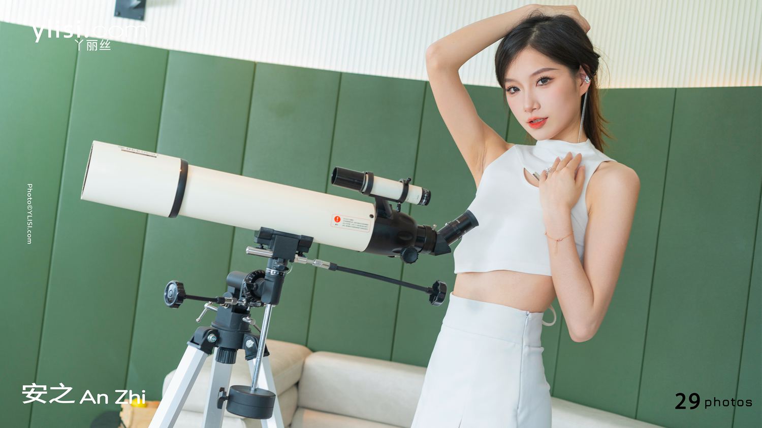 null feet under crystal slippers 高清写真套图